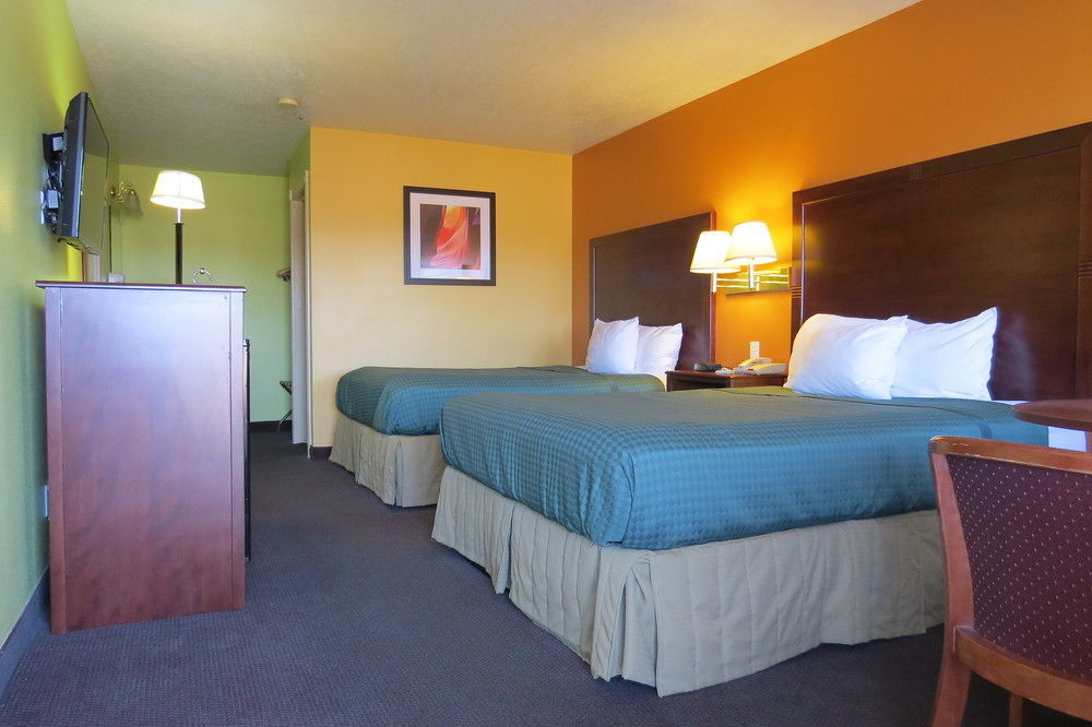 America'S Best Inn & Suites Saint George מראה חיצוני תמונה